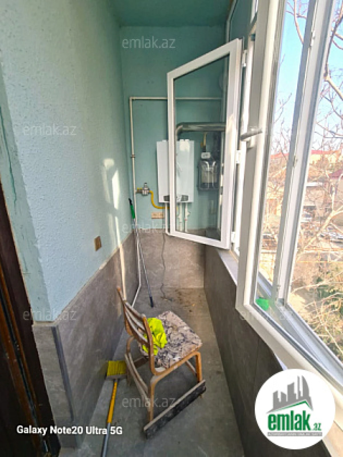 Satılır 3 otaqlı yeni tikili 130 m²