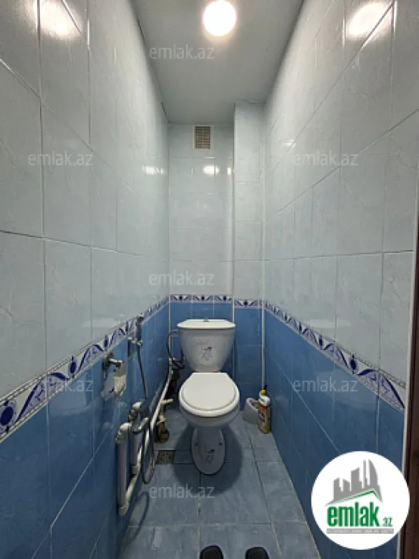 Satılır 3 otaqlı köhnə tikili 75 m²