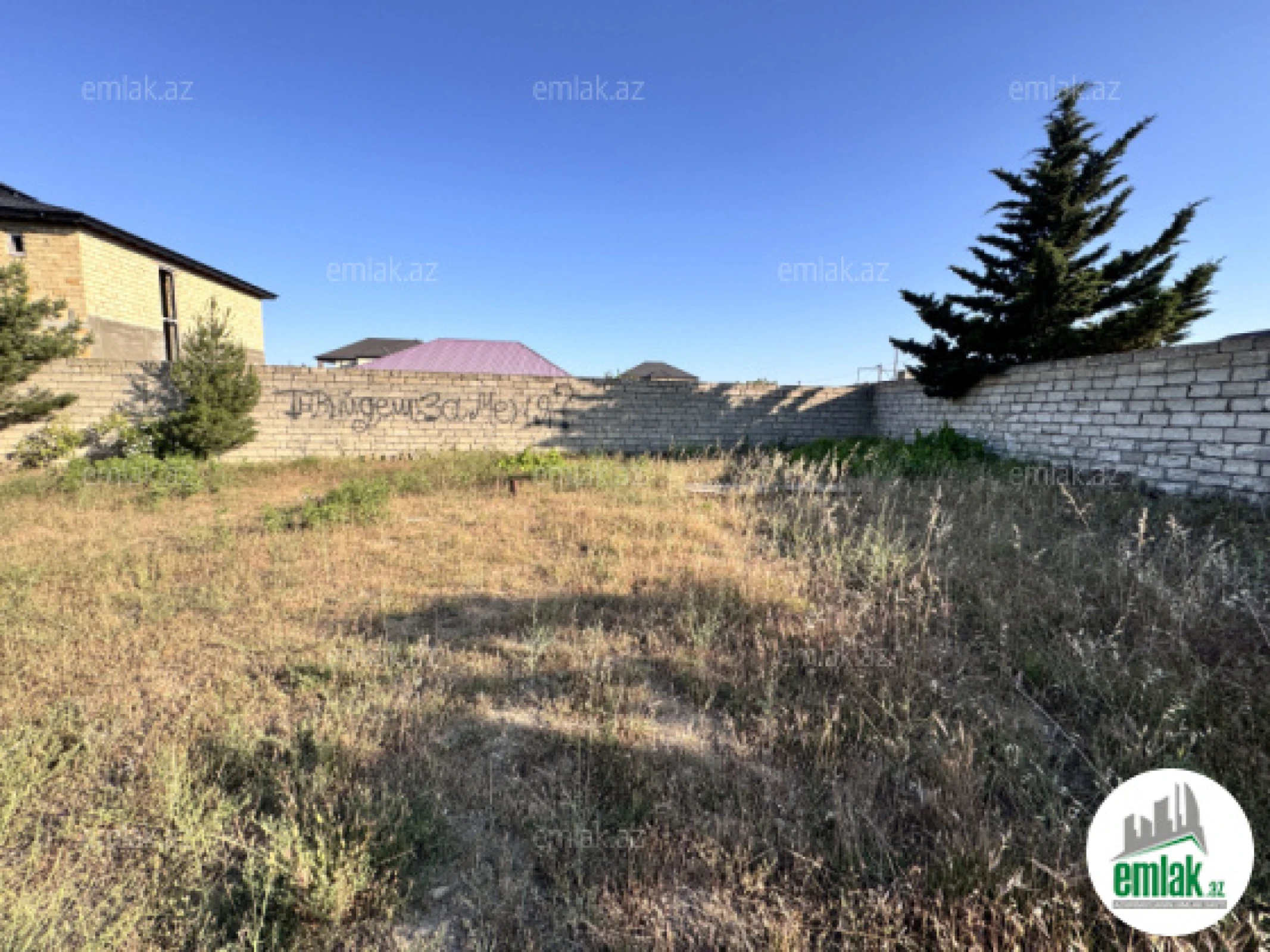 Satılır torpaq sahəsi 12 m²