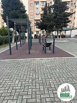 Satılır 2 otaqlı köhnə tikili 40 m²