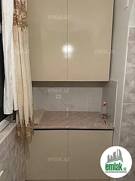 Satılır 2 otaqlı köhnə tikili 40 m²