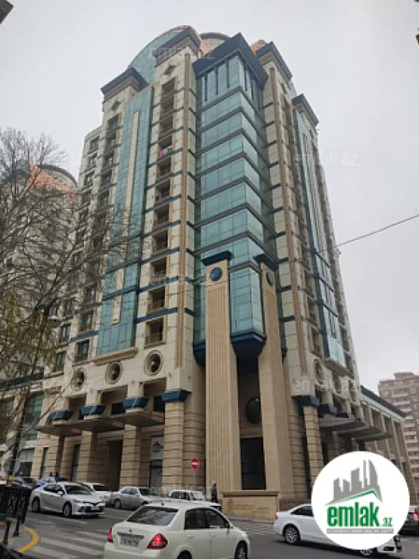 Satılır 2 otaqlı yeni tikili 96 m²