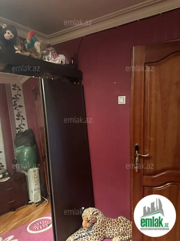 Satılır 3 otaqlı köhnə tikili 50 m²
