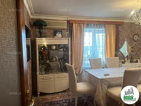 Satılır 3 otaqlı köhnə tikili 50 m²