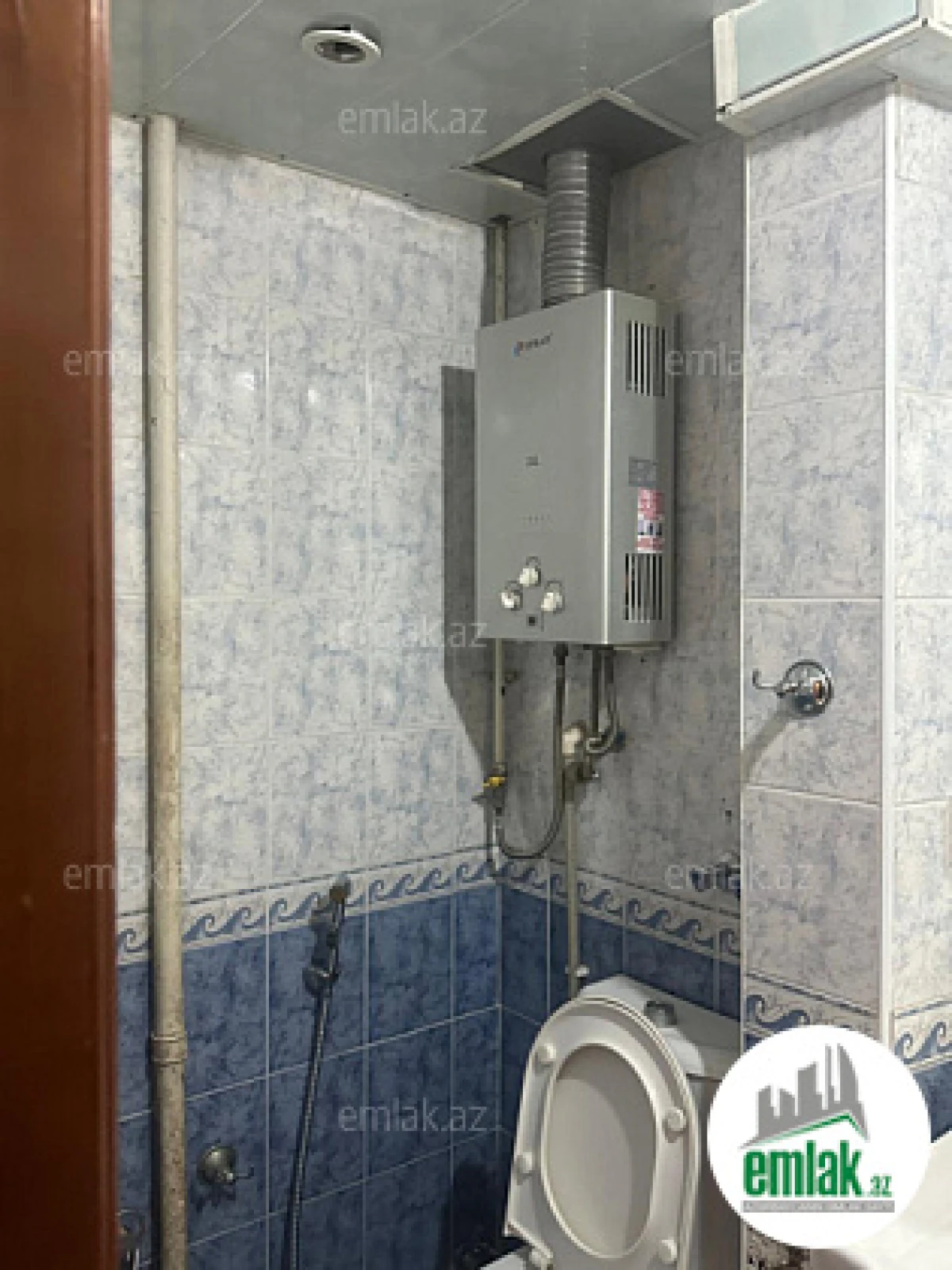 Satılır 3 otaqlı köhnə tikili 50 m²