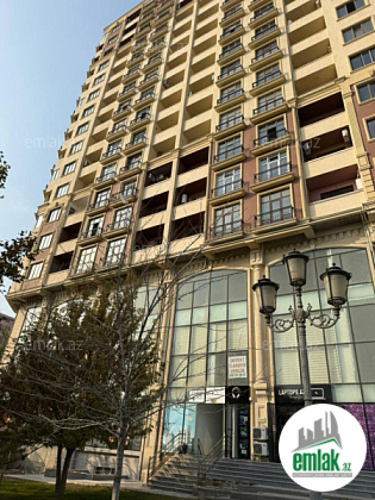 Satılır 3 otaqlı yeni tikili 100 m²