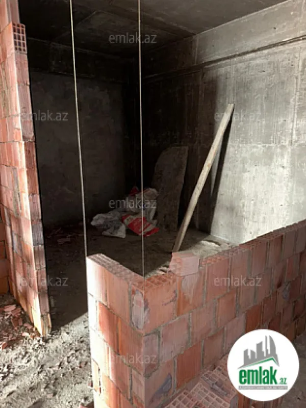 Satılır 3 otaqlı yeni tikili 100 m²