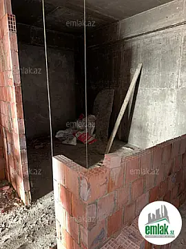 Satılır 3 otaqlı yeni tikili 100 m²