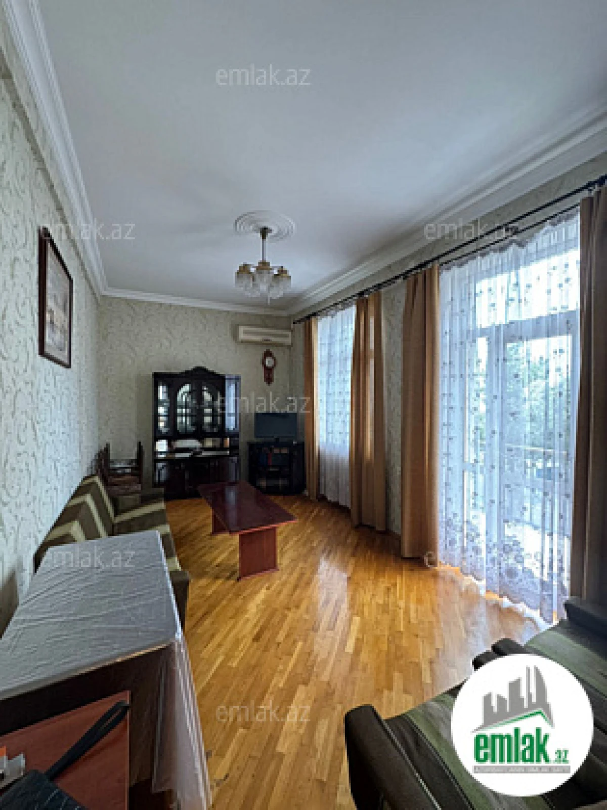 Satılır 2 otaqlı köhnə tikili 45 m²