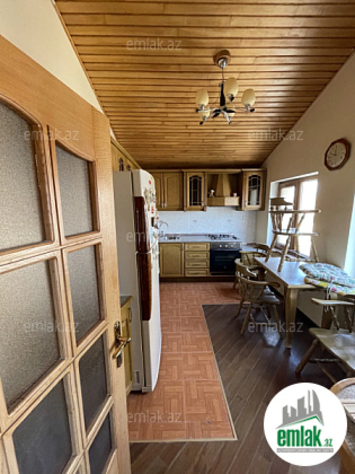 Satılır 7 otaqlı həyət evi 600 m²