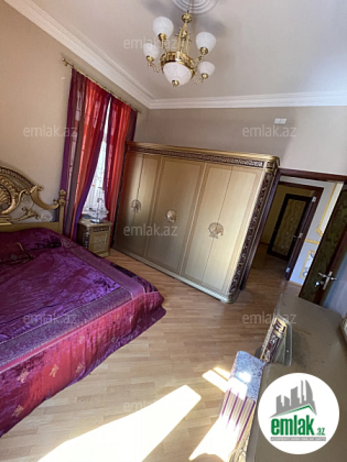 Satılır 7 otaqlı həyət evi 600 m²