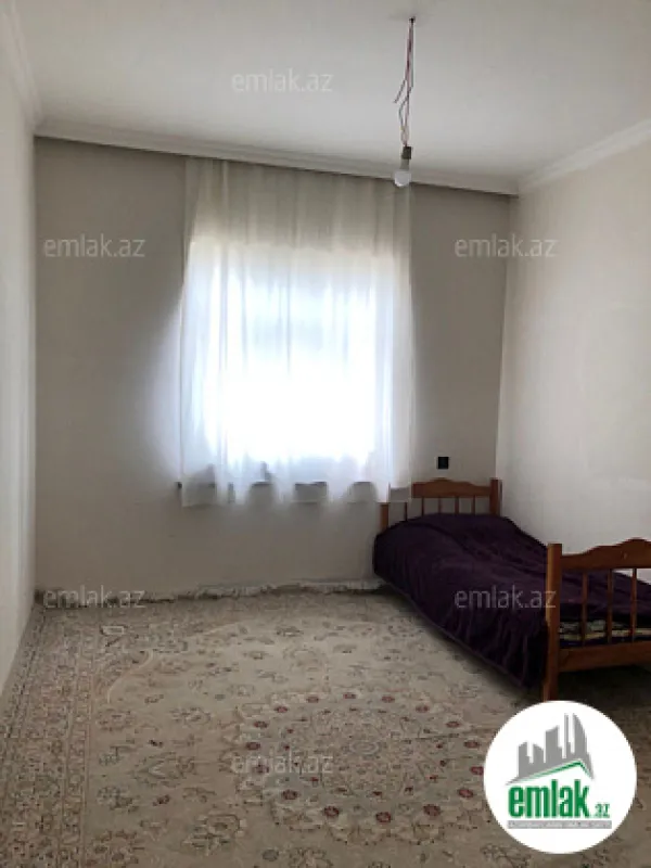 Satılır 4 otaqlı həyət evi 144 m²