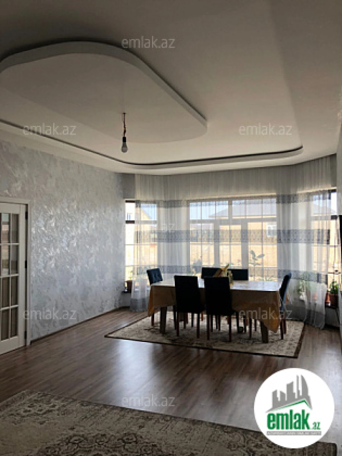 Satılır 4 otaqlı həyət evi 144 m²
