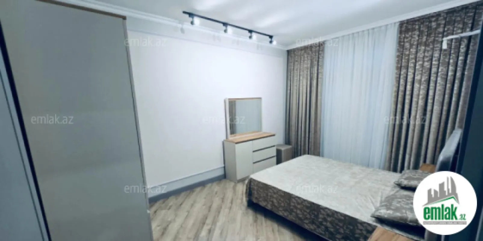 Satılır 2 otaqlı yeni tikili 82.5 m²