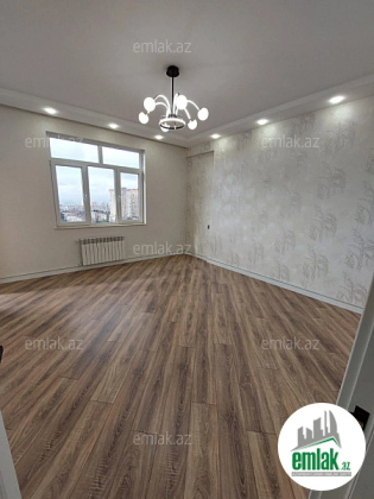 Satılır 3 otaqlı yeni tikili 85 m²