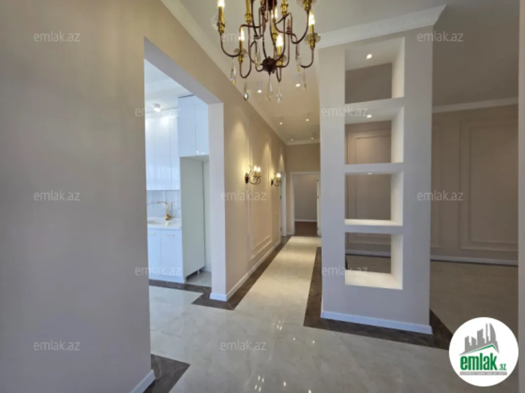 Satılır 4 otaqlı həyət evi 135 m²