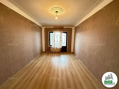 Satılır 3 otaqlı köhnə tikili 85 m²