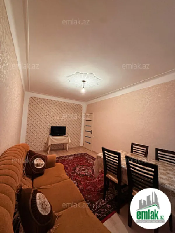 Satılır 3 otaqlı köhnə tikili 85 m²