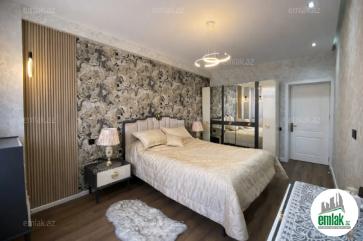 Satılır 2 otaqlı yeni tikili 65 m²