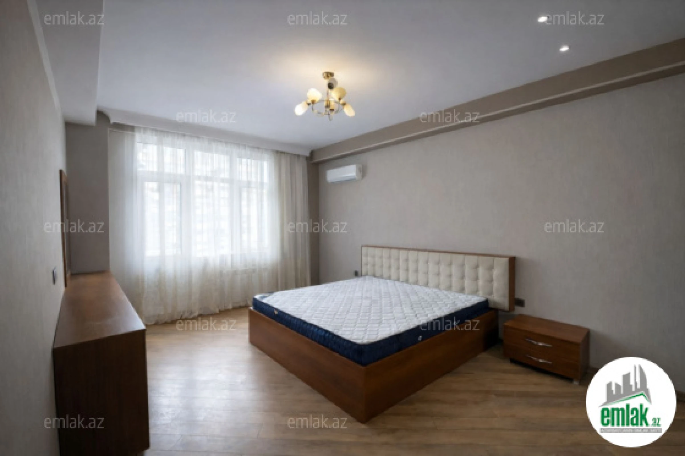 Satılır 2 otaqlı yeni tikili 68 m²