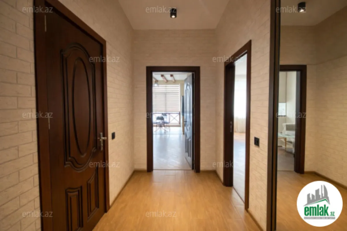 Satılır 2 otaqlı yeni tikili 68 m²