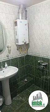 Satılır 1 otaqlı köhnə tikili 45 m²