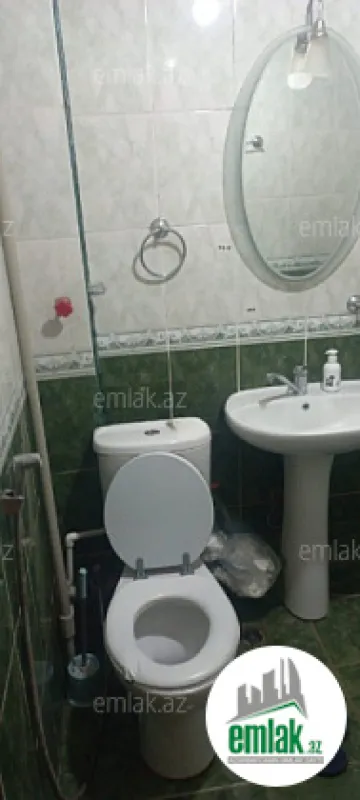 Satılır 1 otaqlı köhnə tikili 45 m²