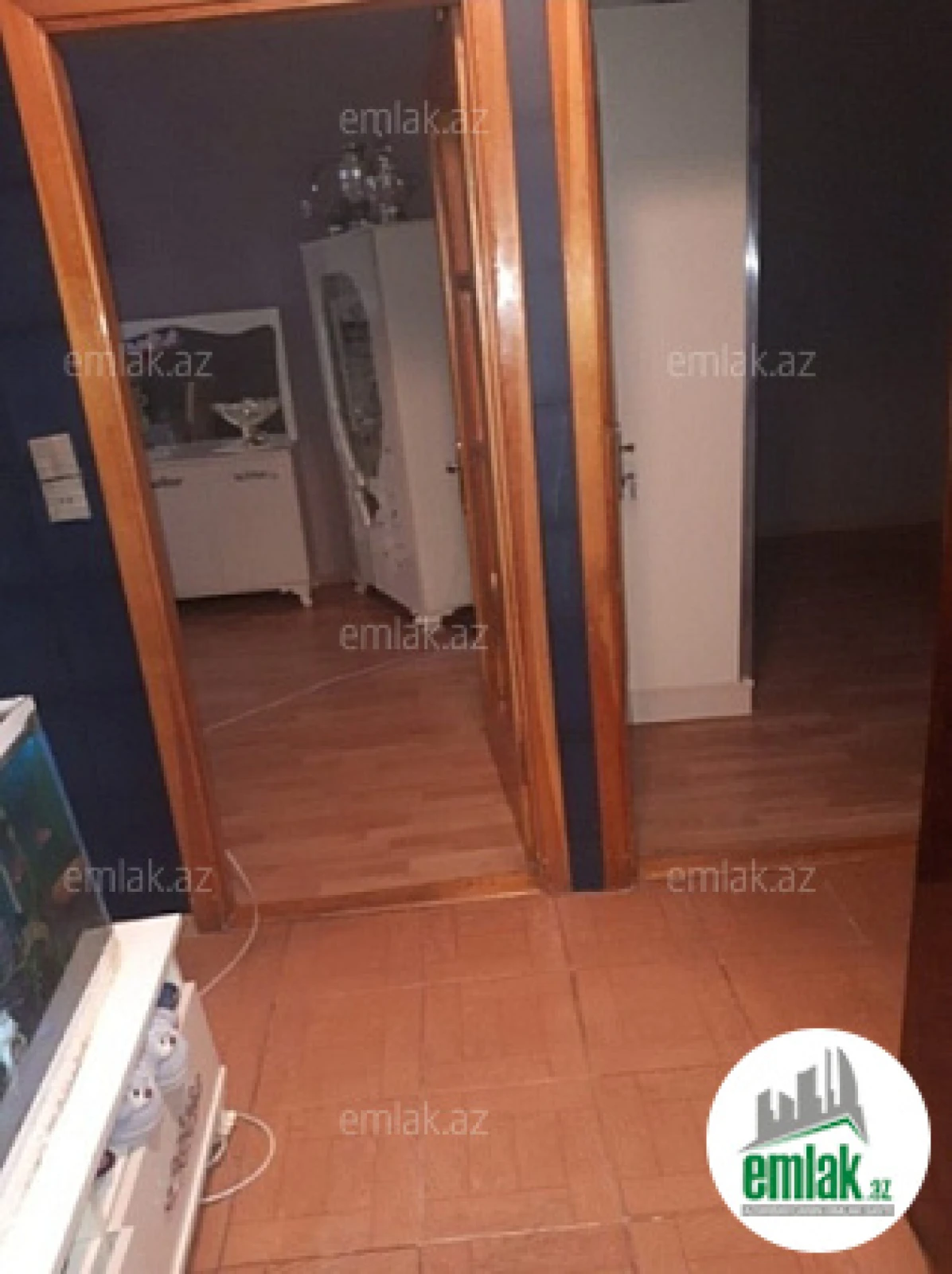 Satılır 3 otaqlı köhnə tikili 70 m²