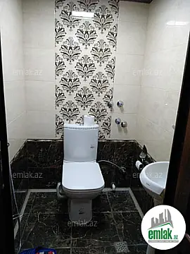Satılır 3 otaqlı köhnə tikili 90 m²