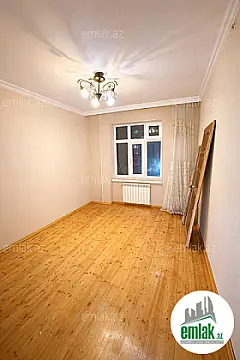 Satılır 2 otaqlı köhnə tikili 65 m² — Bakı 2 otaq 65.00 m²