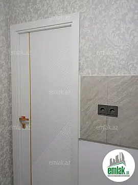 Satılır 1 otaqlı köhnə tikili 20 m²