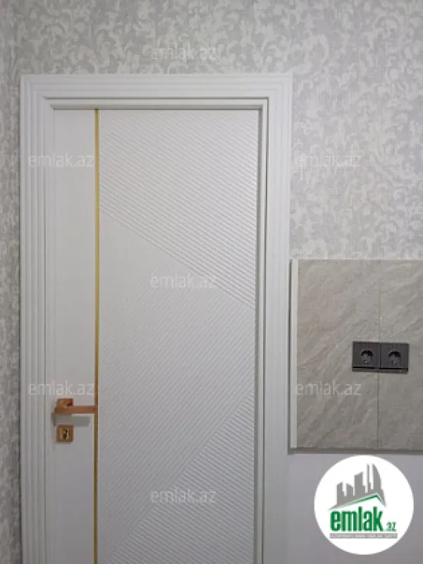 Satılır 1 otaqlı köhnə tikili 20 m²