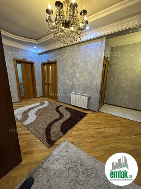 Satılır 3 otaqlı yeni tikili 125 m²