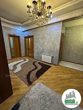 Satılır 3 otaqlı yeni tikili 125 m²