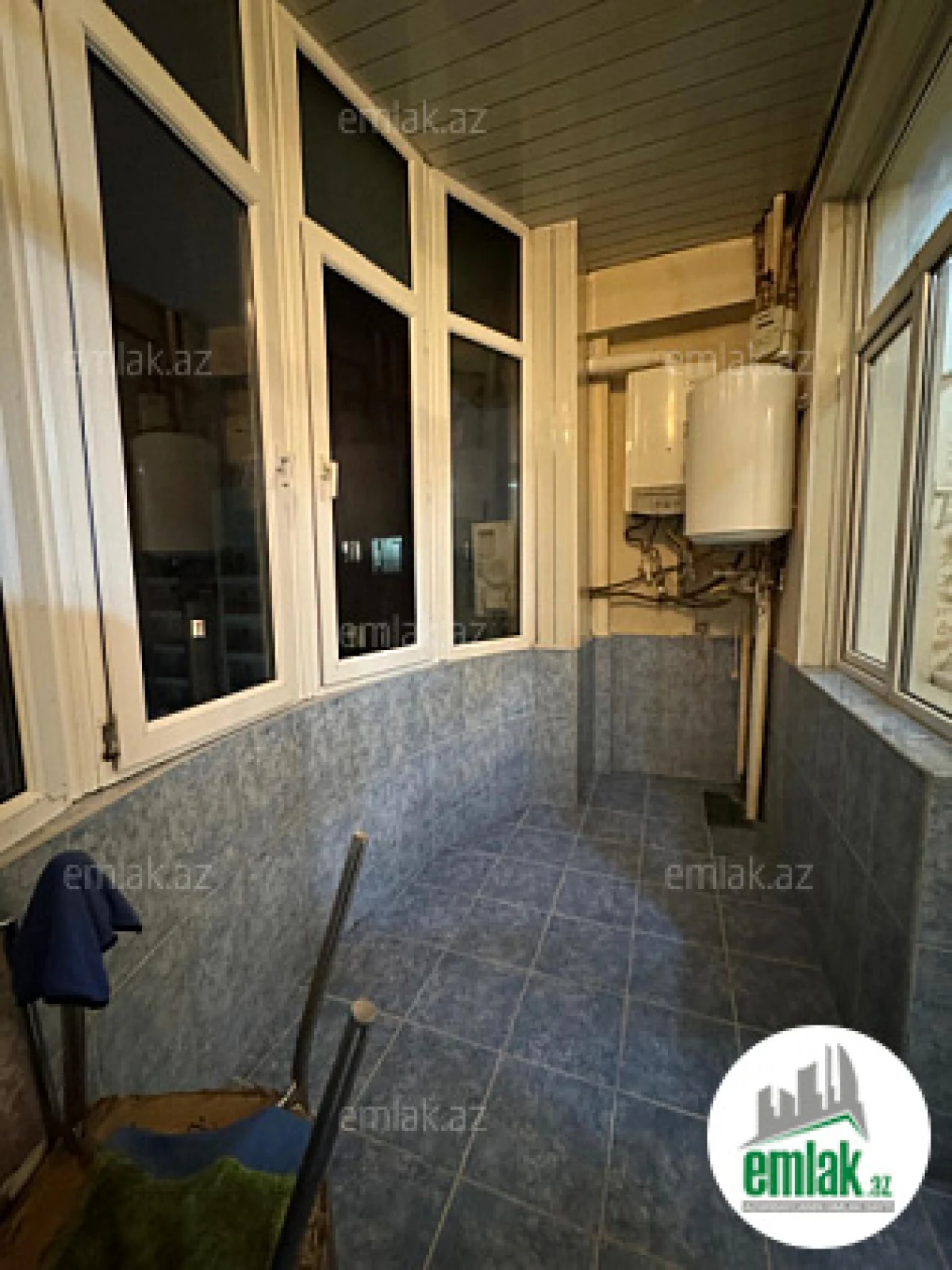 Satılır 3 otaqlı yeni tikili 125 m²