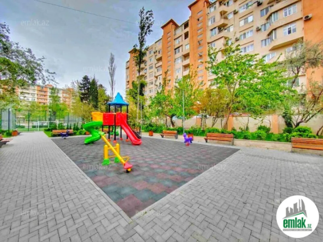 Satılır 2 otaqlı köhnə tikili 50 m²