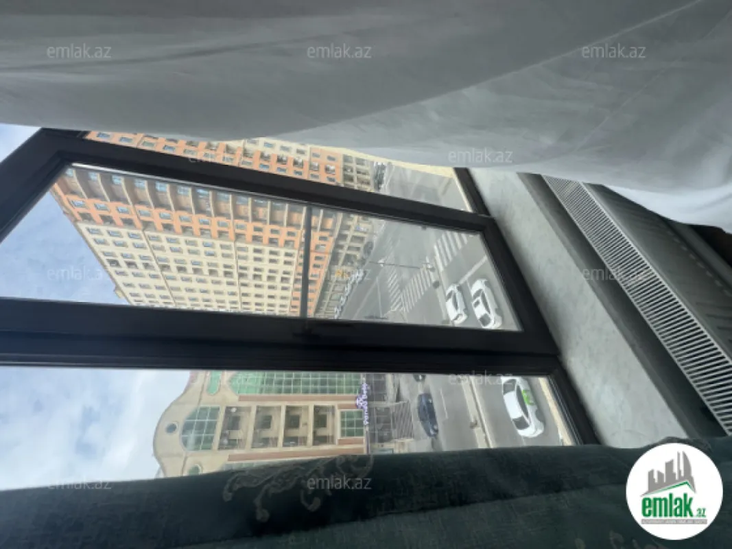 Satılır 2 otaqlı yeni tikili 64 m²