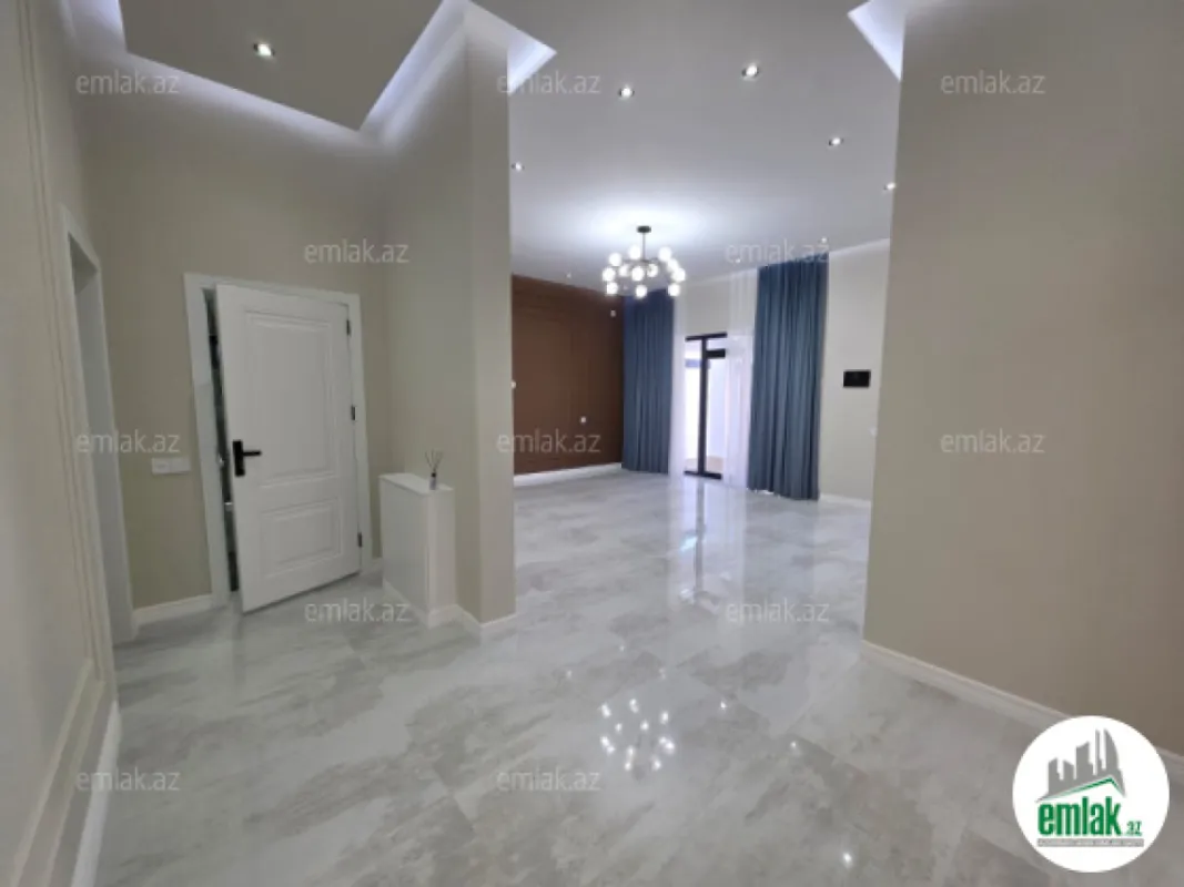Satılır 4 otaqlı həyət evi 140 m²