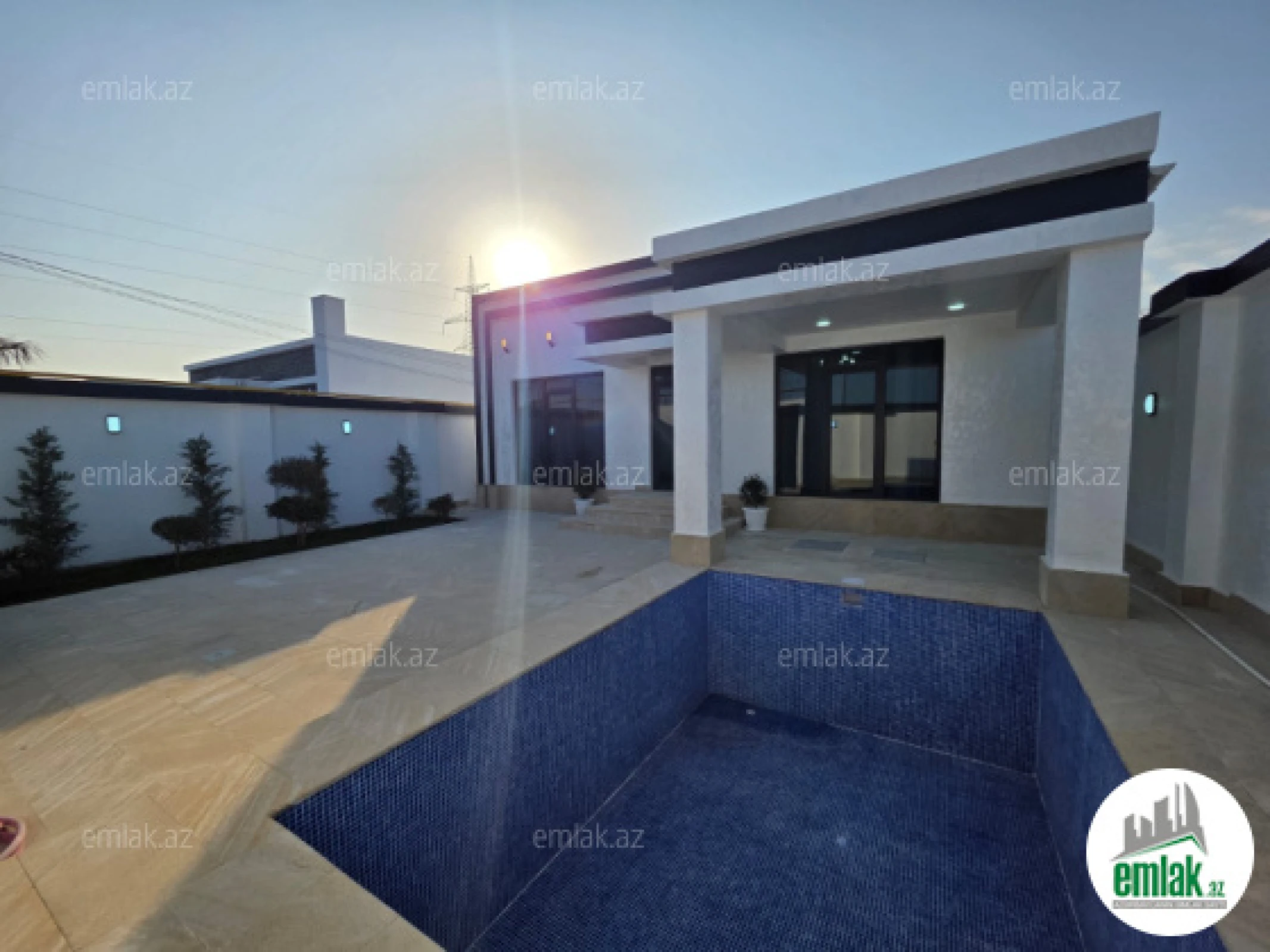 Satılır 4 otaqlı həyət evi 140 m²