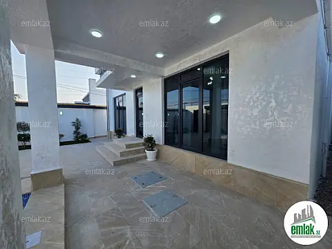 Satılır 4 otaqlı həyət evi 140 m²