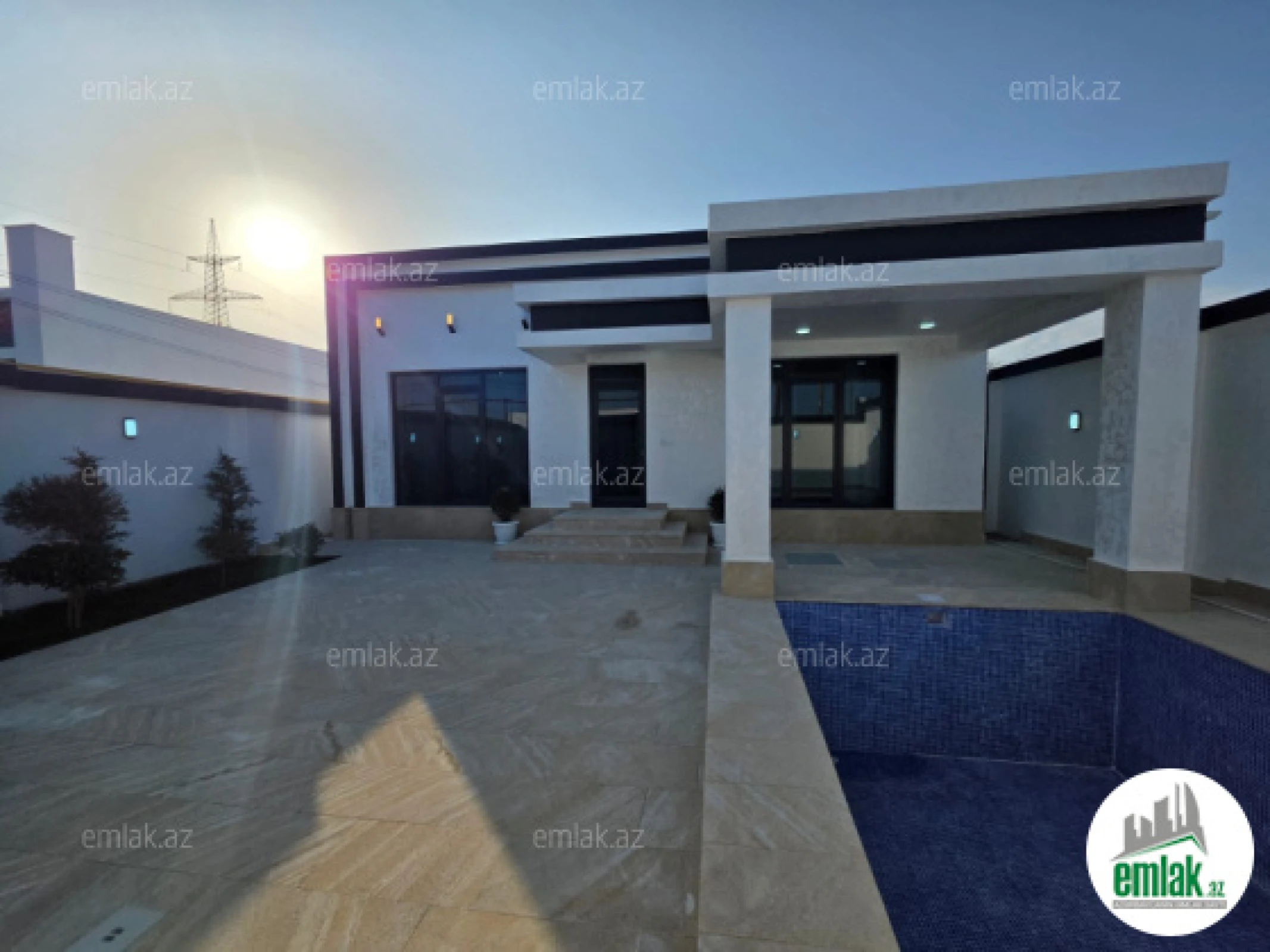 Satılır 4 otaqlı həyət evi 140 m²