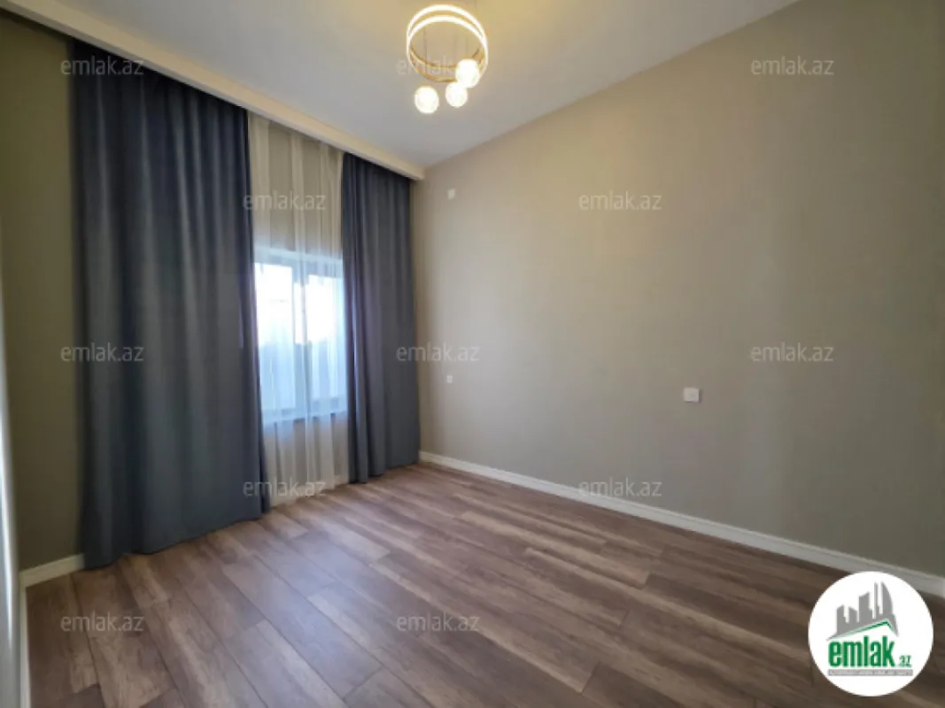 Satılır 4 otaqlı həyət evi 140 m²