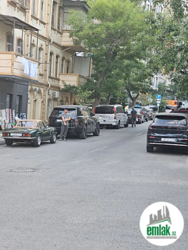 Satılır 5 otaqlı obyekt 102 m²