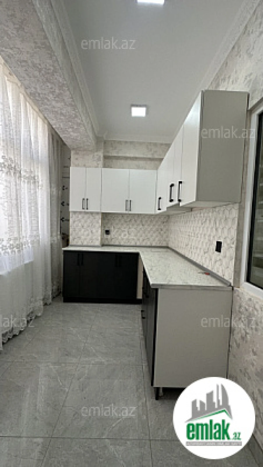 Satılır 2 otaqlı yeni tikili 60 m²