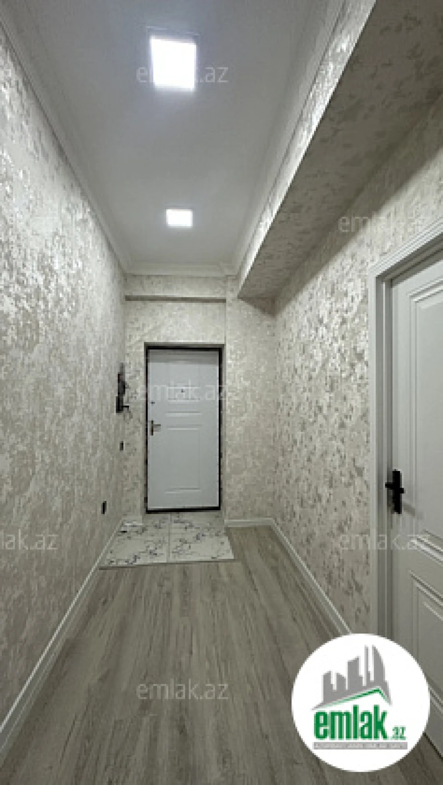 Satılır 2 otaqlı yeni tikili 60 m²