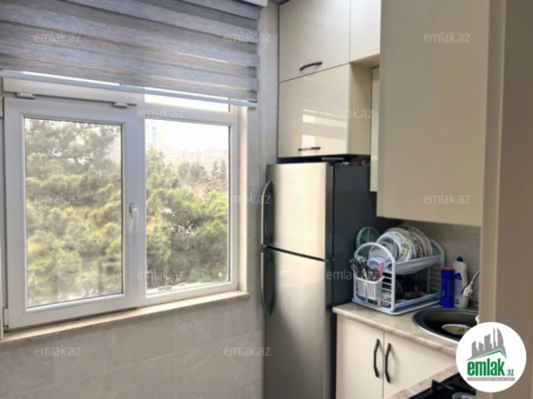 Satılır 3 otaqlı köhnə tikili 70 m²