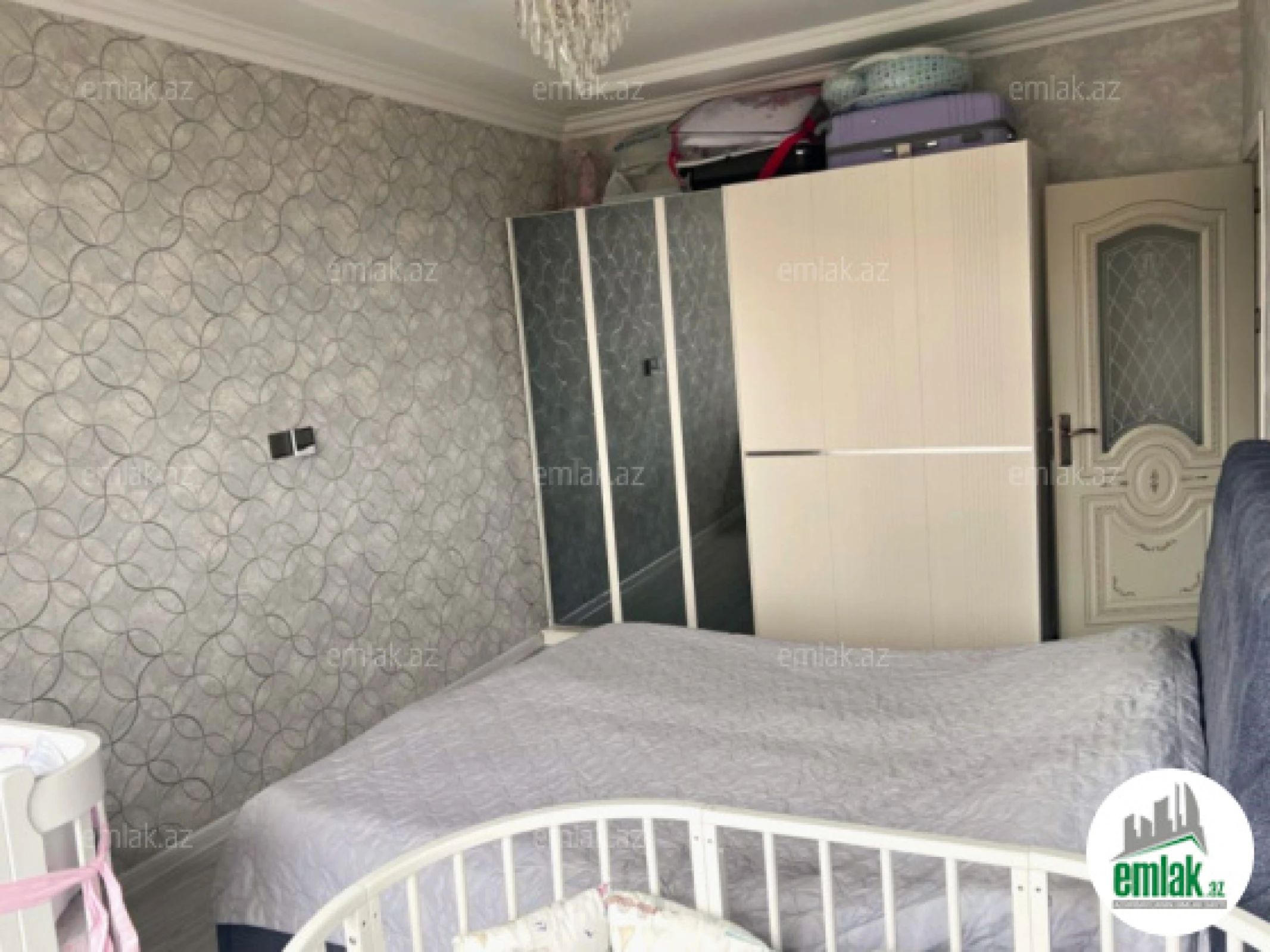 Satılır 3 otaqlı köhnə tikili 70 m²