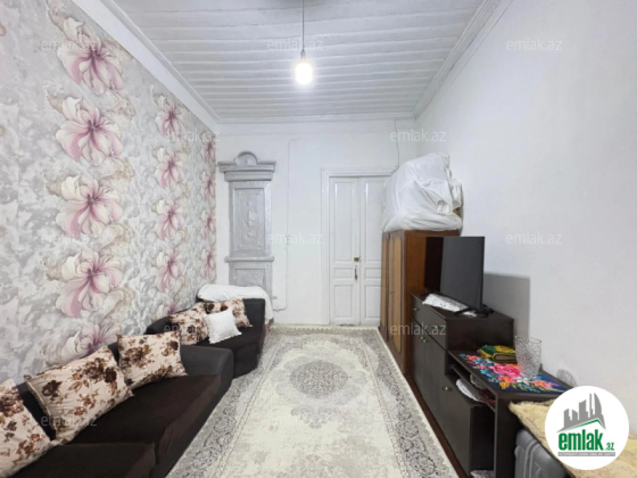 Satılır 1 otaqlı köhnə tikili 40 m²
