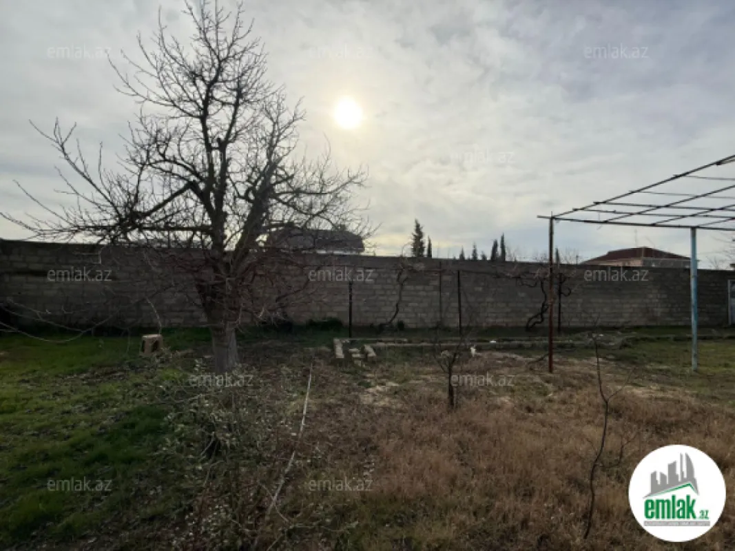 Satılır torpaq sahəsi 12 m²