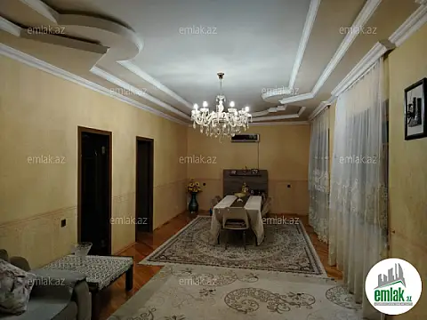 Satılır 6 otaqlı həyət evi 456 m²